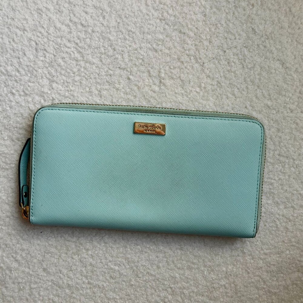 Kate Spade Grace Blue Newbury Lane Neda Wallet Leather Zip Around Saffiano
